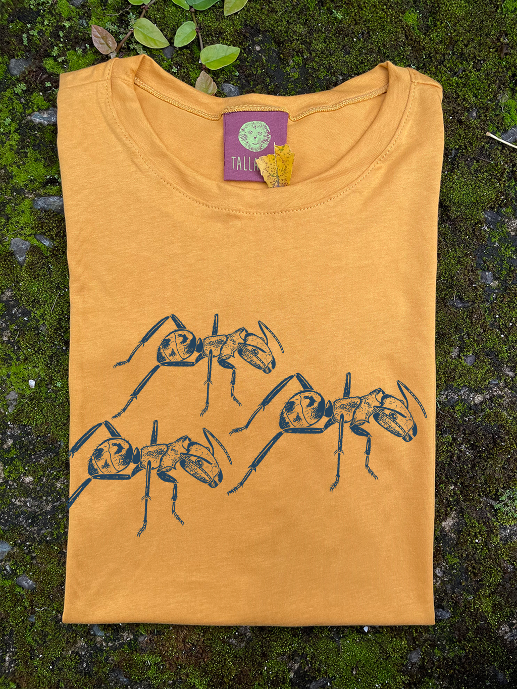 Camiseta Hormiga carpintera bronceada • Clásica • Adulto
