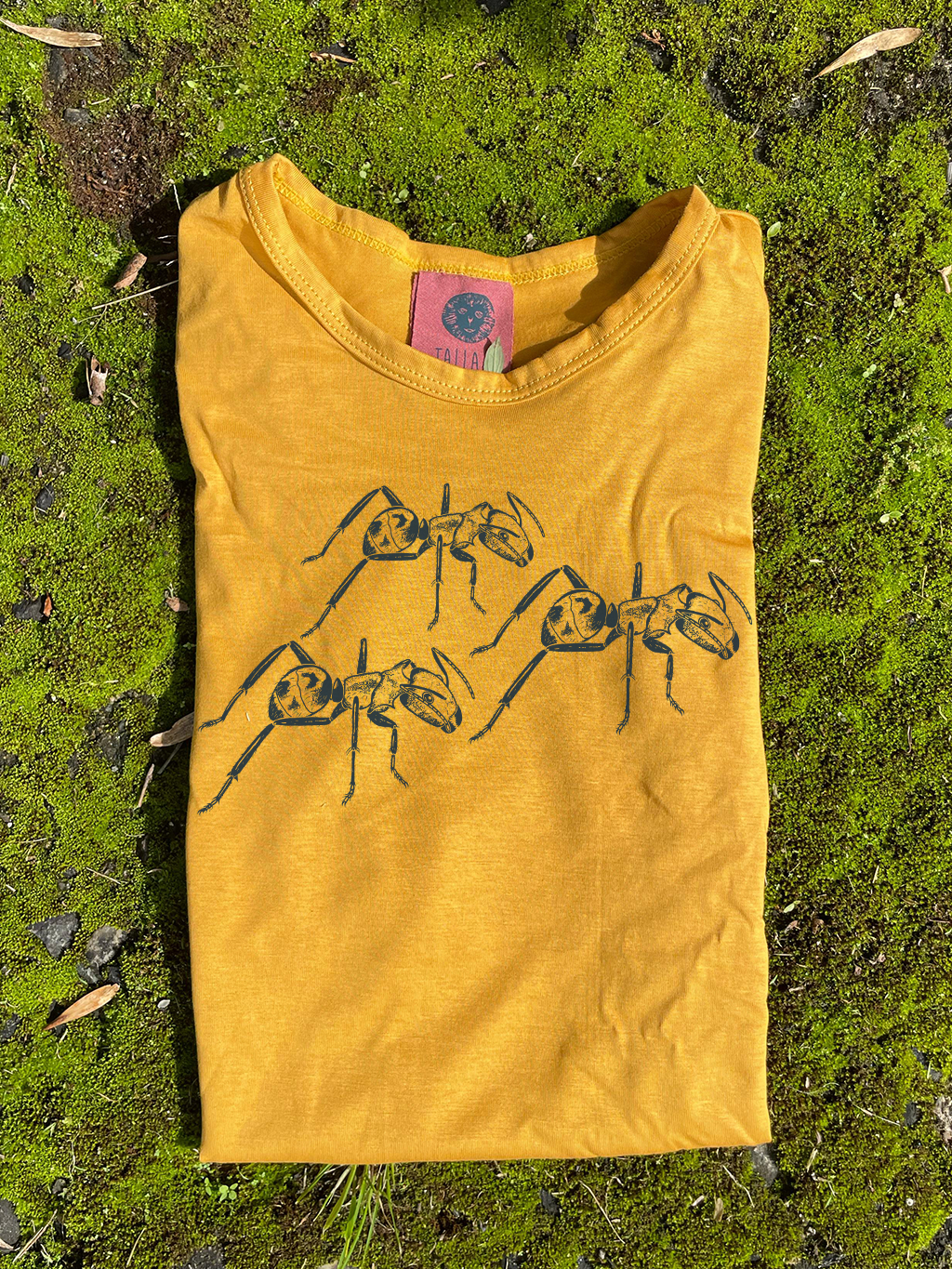 Camiseta Hormiga carpintera bronceada • Infantil