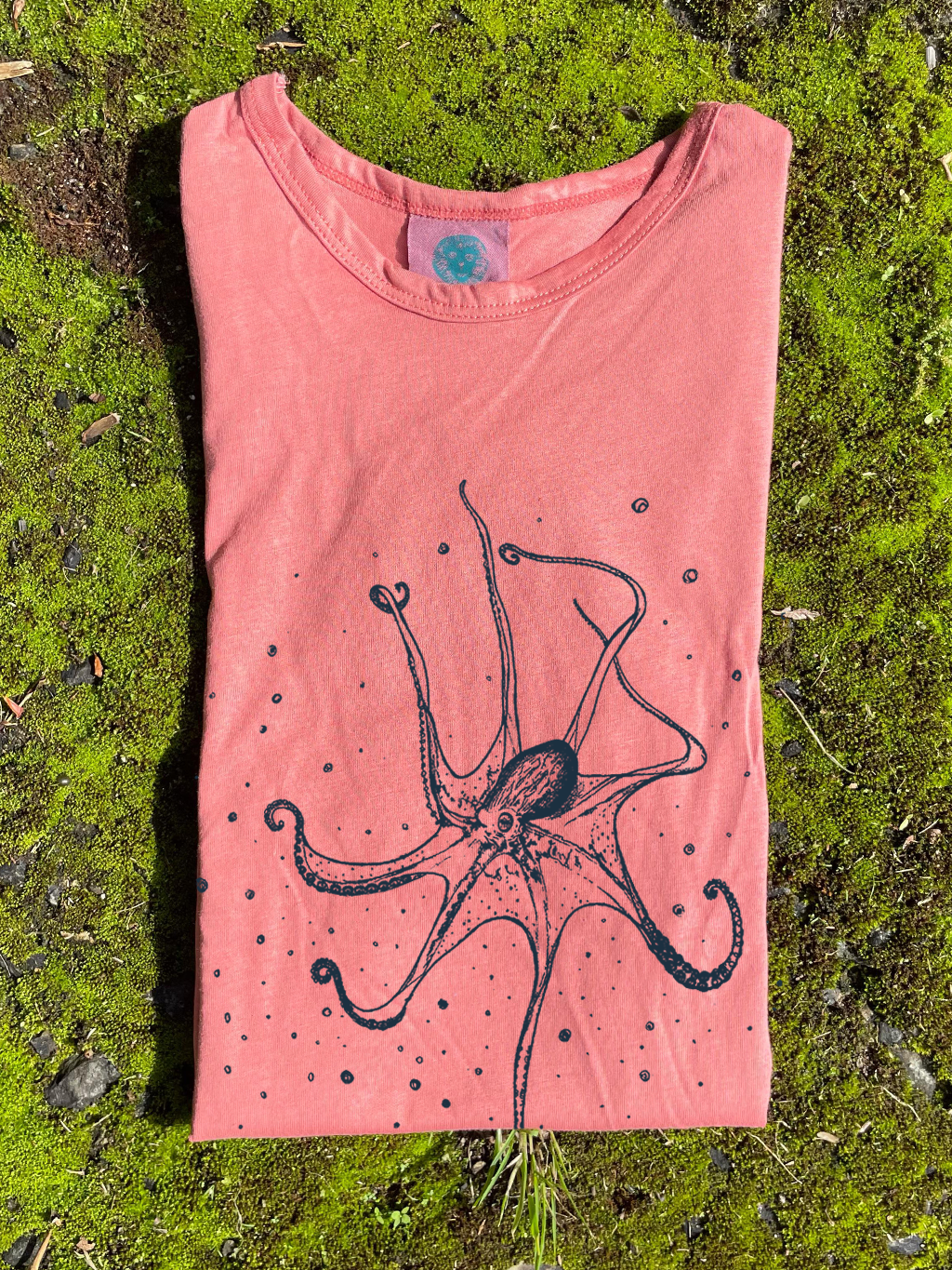 Camiseta Pulpo gigante • Infantil