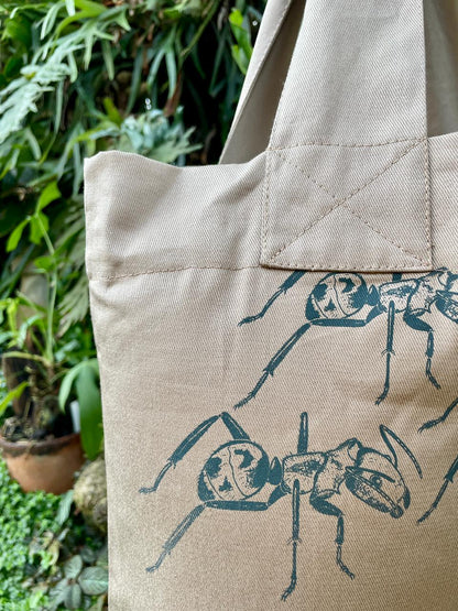 Bolsa de tela • Hormiga carpintera bronceada