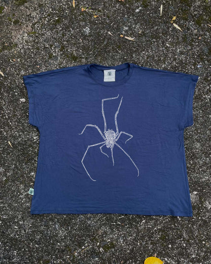 Camiseta Bajo Tierra - Opilión • Brisa • Vaporosas adultos