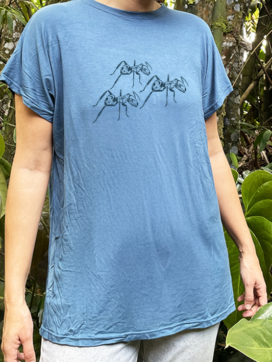 Camiseta Hormiga carpintera bronceada • Larga brisa • Vaporosas adultos