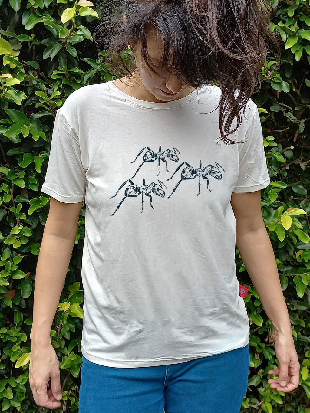 Camiseta Hormiga carpintera bronceada • Armonía • Vaporosas adultos