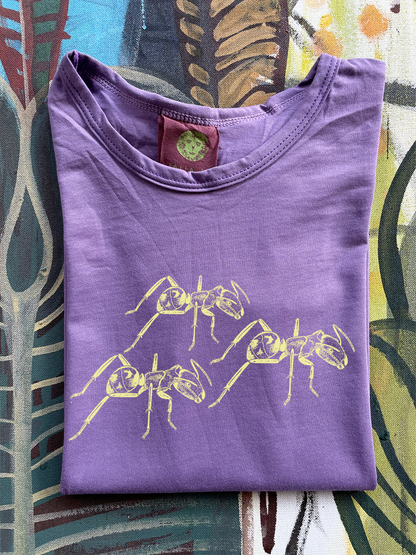 Camiseta Hormiga carpintera bronceada • Infantil