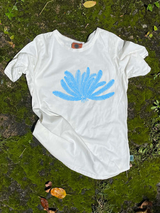 Camiseta Lirio de mar • Infantil • Talla 6 a talla 16