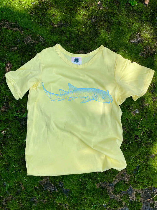 Camiseta Tiburón nodriza • Infantil • Talla 6 a talla 16