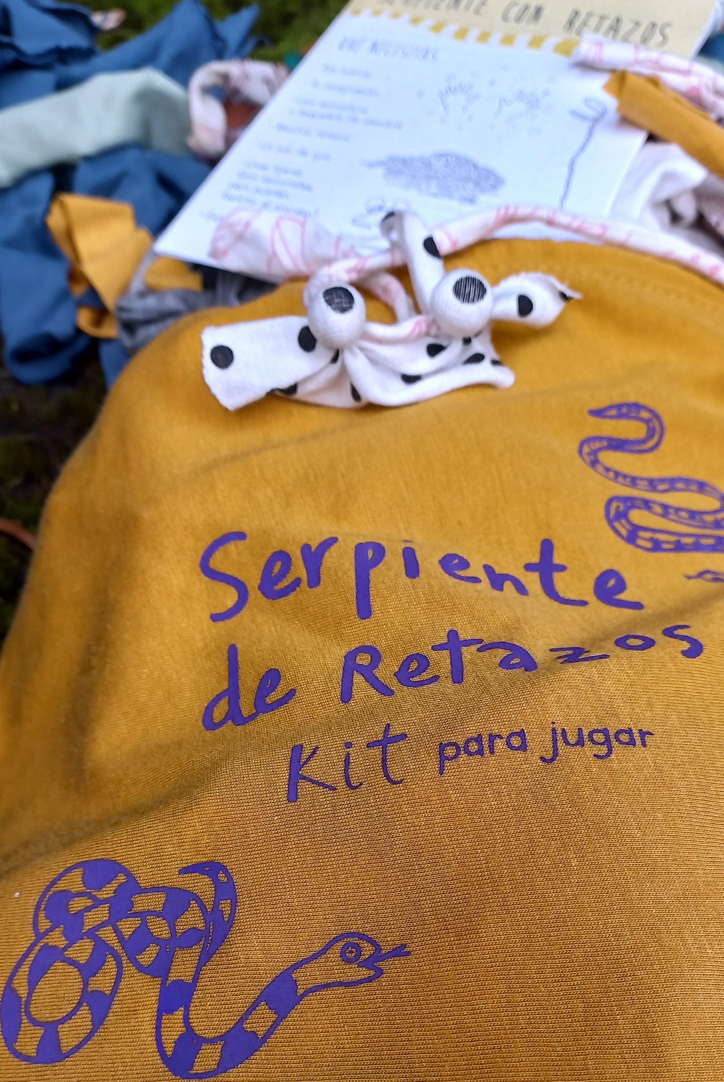 Kit de serpientes con retazos